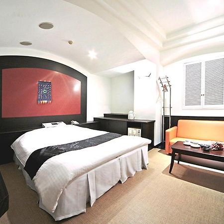 נגויה Hotel Lala Minato - Adult Only מראה חיצוני תמונה