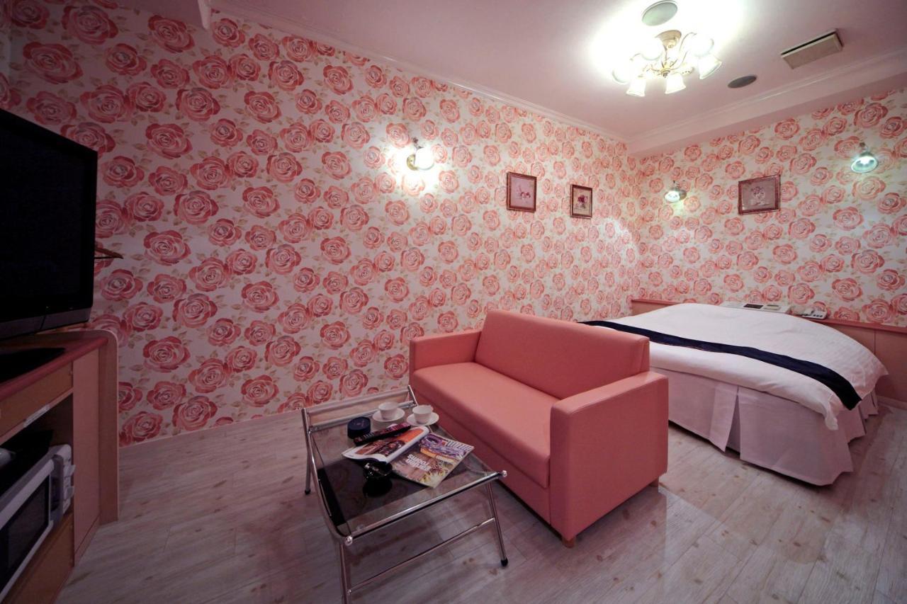 נגויה Hotel Lala Minato - Adult Only מראה חיצוני תמונה