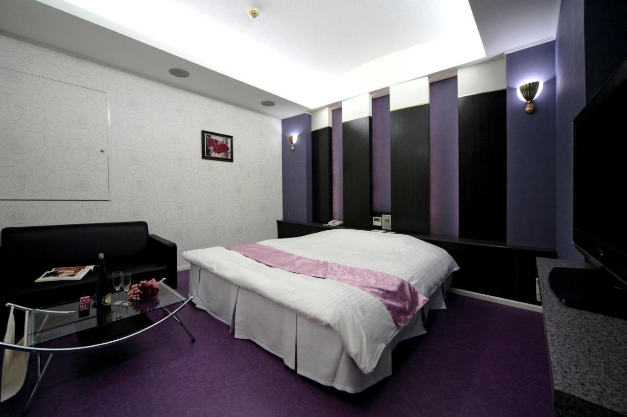 נגויה Hotel Lala Minato - Adult Only מראה חיצוני תמונה