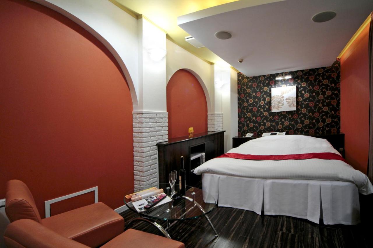נגויה Hotel Lala Minato - Adult Only מראה חיצוני תמונה